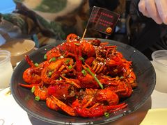 -巴厘龙虾·榜首油焖大虾(音乐学院·沿江酒馆店)