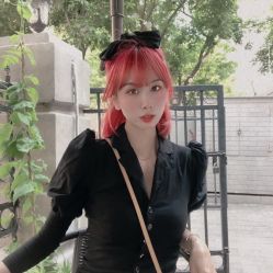 -BULB STUDIO 巴柏明星发型工作室