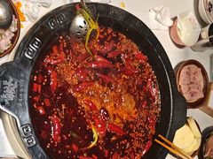-卤校长老火锅(杨家坪直营店)