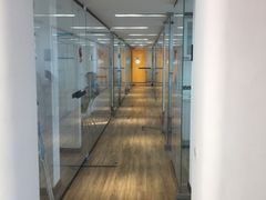 -极橙儿童齿科矫正中心(奥城店)