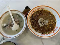 -钟方模白家肥肠粉(春熙店)