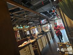 -湘阁里辣(沙井华润万家店)