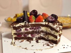 黑森林蛋糕-卷时·瑞士卷·生日蛋糕(大望路店)