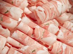 -毛辣果·贵州红酸汤牛肉火锅(西单店)