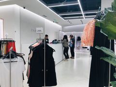 -ZARA(大上海时代广场店)