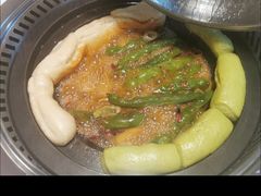 -哈尔滨烧烤·山河村铁锅炖(交大店)