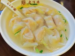 刀鱼馄饨-老半斋(福州路店)