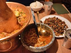 -浩海火燒雲傣家菜(芮欧百货店)