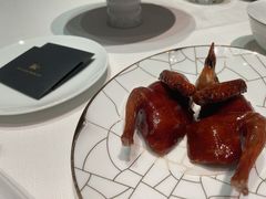 脆皮妙龄鸽-新荣记(建国门外大街店)