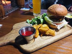 牛肉汉堡-404干式熟成牛排馆•聚会餐厅