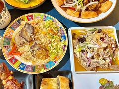 -伊带伊路新疆美食府(呼家楼店)
