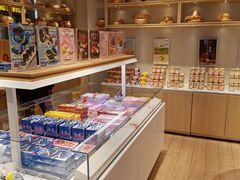 零售区-好利来(曲江龙湖店)