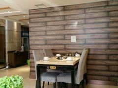 -英子补身汤(海兰路店)
