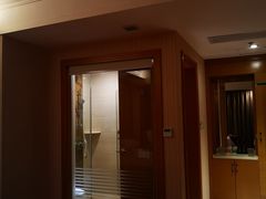 -维也纳酒店(广州南站汉溪长隆地铁站万博地铁站店)