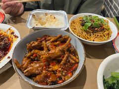 -老三样·旧食新味(绿地店)