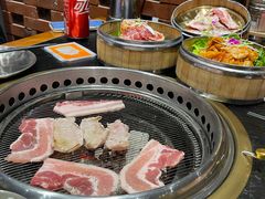 -何发发和牛烧肉·鳗鱼榴莲放题自助(乐峰广场店)