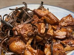 土罐煨花肉-芙蓉凰花园酒楼