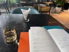 -星河吉酒店-BOND大堂吧·咖啡·简餐