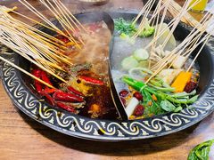 -馋虫重庆火锅(玉林南街店)