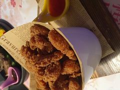 -樱花里音乐餐吧·牛扒椰子鸡(东圃店)