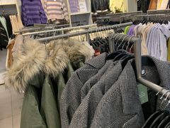 -H&M(鹏欣水游城店)