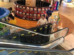 -英皇UA电影城(虹桥天地店)