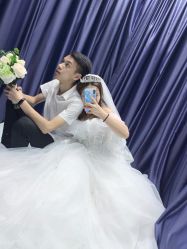 -予白婚纱礼服馆