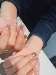 -丽心自助美甲美睫