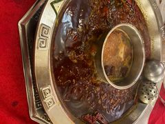 -山城年华老火锅(玉林店)