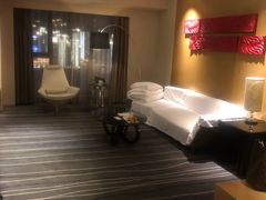 -青岛富力艾美酒店