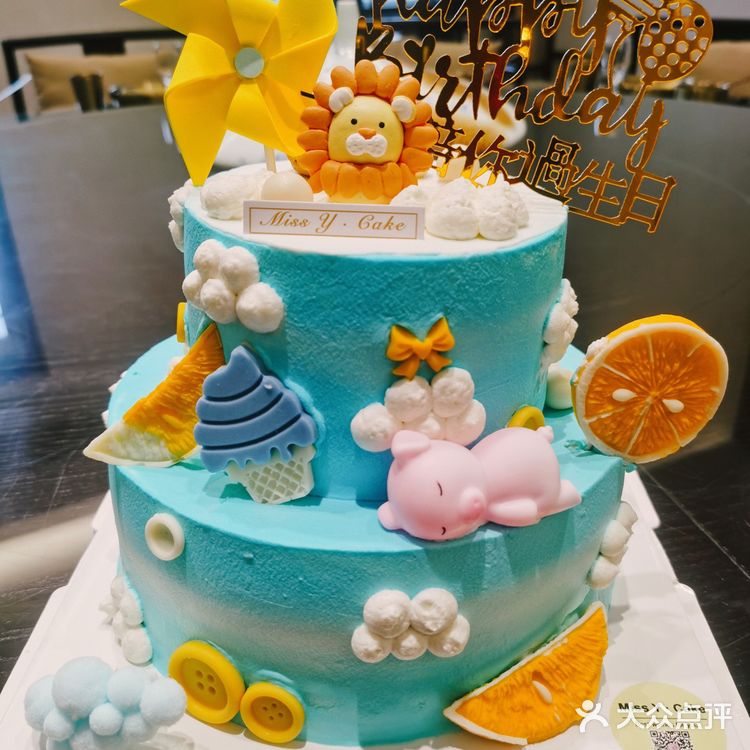 味道都不错，菜品种类很多，就是量有点小