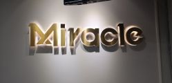 -Miracle集简美发沙龙