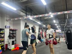 -FIGHTMAN格斗俱乐部(长宁临空店)