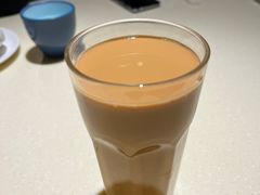 鸳鸯奶茶-龙记烧腊茶餐厅(常德路店)