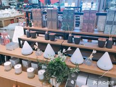 -卡地亚(购物中心专业腕表店)