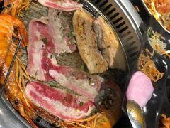 -烤路里·韩国品质自助烤肉(石路天虹4号店)