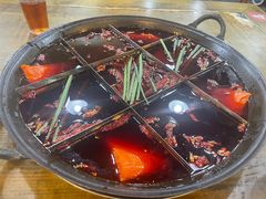 -正南齊北重庆老火锅(光华村直营店)