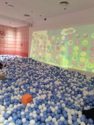 -奈尔宝·儿童乐园·亲子餐厅(华采天地店)