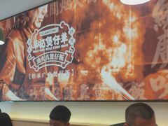 -华记煲仔华·煲仔饭(市桥易发店)