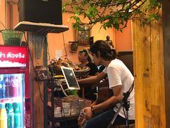 -席娜卡琳火车铁道夜市