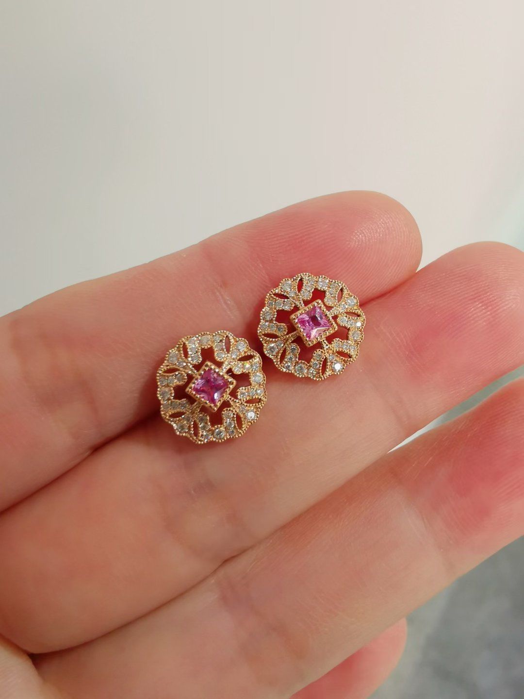 生活便有了安然可爱的存在那是世俗中一抹甜甜的美好
67粉蓝宝