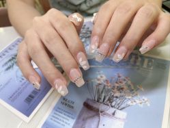 -蜜奈肌肤管理中心