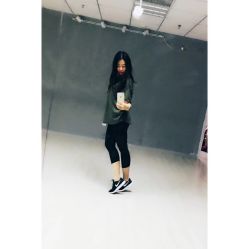 点击看大图 -TOMBOY爵士舞韩舞舞社
