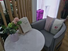 -爱月宝月嫂·育儿嫂(哈尔滨总店)