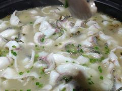 酸菜鱼-周渝食惦酸菜鱼(青浦店)