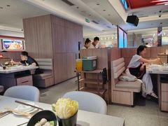 -海底捞火锅(杭州庆春路夜宵主题店)