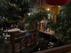 -侠成水上农庄(工业大道店)