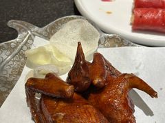 -蝴蝶里·粤菜·点心(滨江龙湖店)
