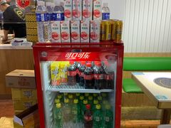 零售区-运气牛自助酱大骨火锅(南京东路店)