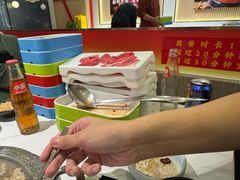 -嘎琉鲜切牛肉自助火锅